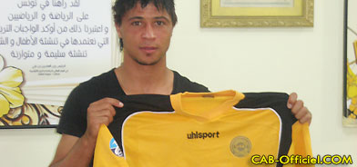 Harbeoui signe au CAB