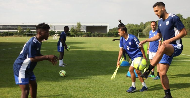 Mohamed Larbi